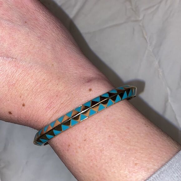 Turquoise & Gold Tone Hinged Bangle Bracelet - Picture 4 of 9